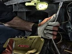 Pelican 3415M Right Angle Light (Magnet Version) Safety Certified - 3AA, 336 Lumens 15 Pelican 3415M Right Angle Light (Magnet Version) Safety Certified - 3AA, 336 Lumens -Outdoor Equipment Store 3415miY