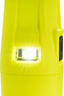 Pelican 3345 Dual Beam Safety Certified LED Flashlight - 3AA, 280 Lumens -Outdoor Equipment Store Fu3TWQEt9BxgtXknERezMsxnPXhHgY metaUGVsaWNhbiAzMzQ1IExFRCBGbGFzaGxpZ2h0ICYjODIxMTsgMjgwIEx1bWVucy0xNTgwOQ3D3D