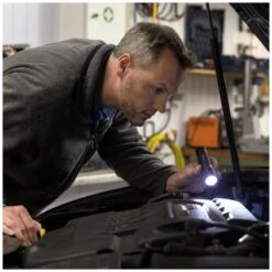 Ledlenser P7R Core Rechargeable Torch (1400 Lumens) 17 Ledlenser P7R Core Rechargeable Torch (1400 Lumens) -Outdoor Equipment Store LEDLENSER P7R LIFESTYLE 01 432x432