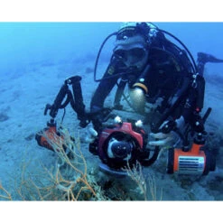 OrcaTorch D910V Rechargeable High CRI Dive Light For Videography (5000 Lumens) -Outdoor Equipment Store R9wKLNUTkroBRp08XgduHOfu8kIf82 metaU2NyZWVuc2hvdCAyMDIzLTA4LTAyIGF0IDUuMTQuMTQgcG0ucG5n