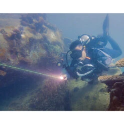 OrcaTorch D570-GL Dive Light With Green Laser Light (1000 Lumens, 281 Metres) -Outdoor Equipment Store RdUEyAUSwm3dSEcouYjEHVLsDuvvAg metaU2NyZWVuc2hvdCAyMDIzLTA4LTAxIGF0IDEyLjA1LjA2IHBtLnBuZw3D3D