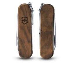 Victorinox Classic SD Wood -Outdoor Equipment Store classic SD wood 3
