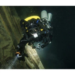 OrcaTorch D900V Rechargeable Video Dive Light With Four Colour Outputs (2200 Lumens, 230 Metres) -Outdoor Equipment Store jgff6PYsviCxF8Ij7kw4IedipHPHI0 metaU2NyZWVuc2hvdCAyMDIzLTA4LTAyIGF0IDEuMDMuNTMgcG0ucG5n