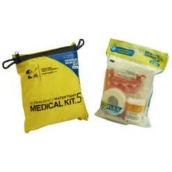 Adventure Medical Kits - Ultralight/Watertight .5 -Outdoor Equipment Store wiTGitEMNETfq2SKg939uwTD0gkwiH metabWVkIGtpdC41LmpwZWc3D